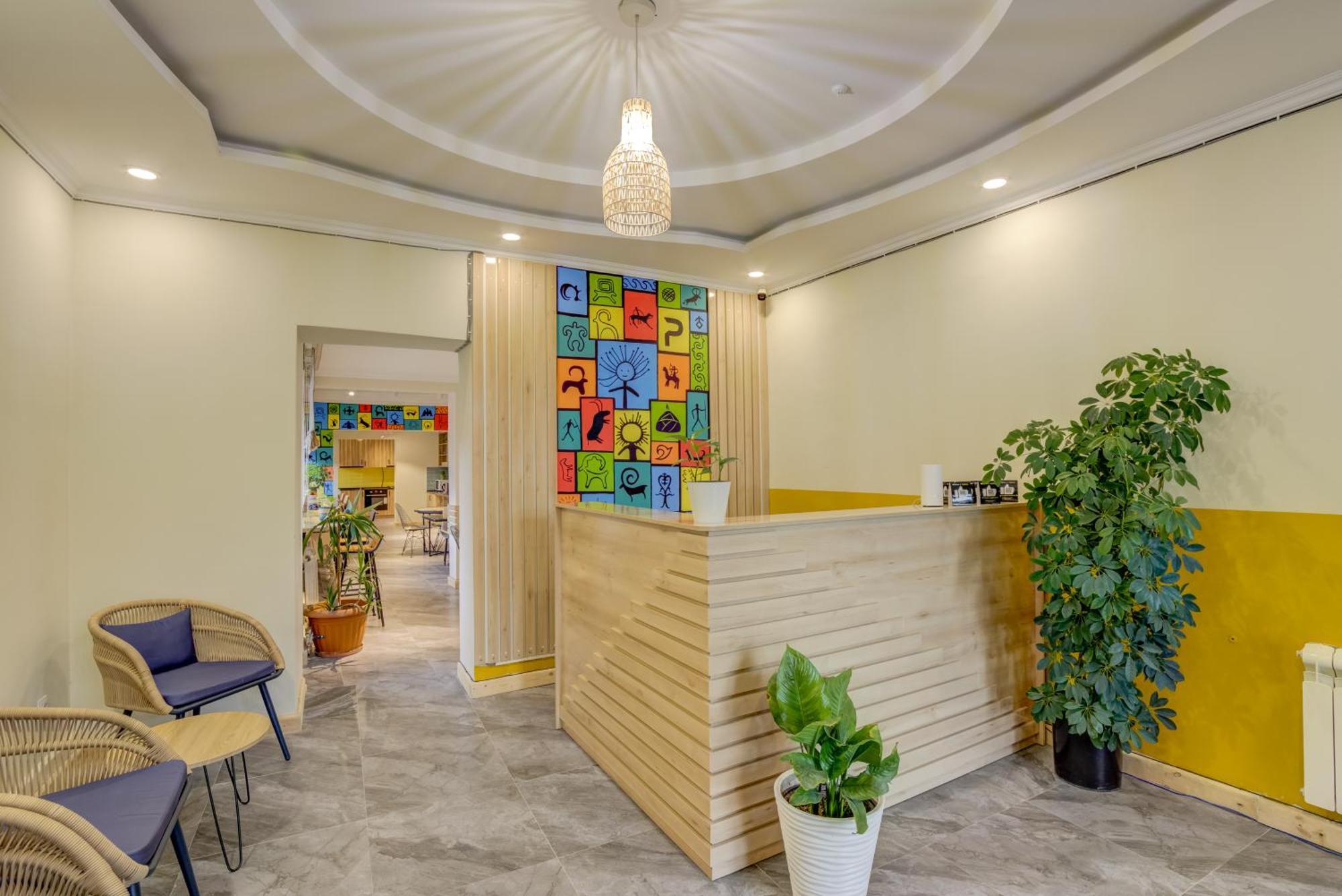 People Guest House Μπισκέκ Εξωτερικό φωτογραφία