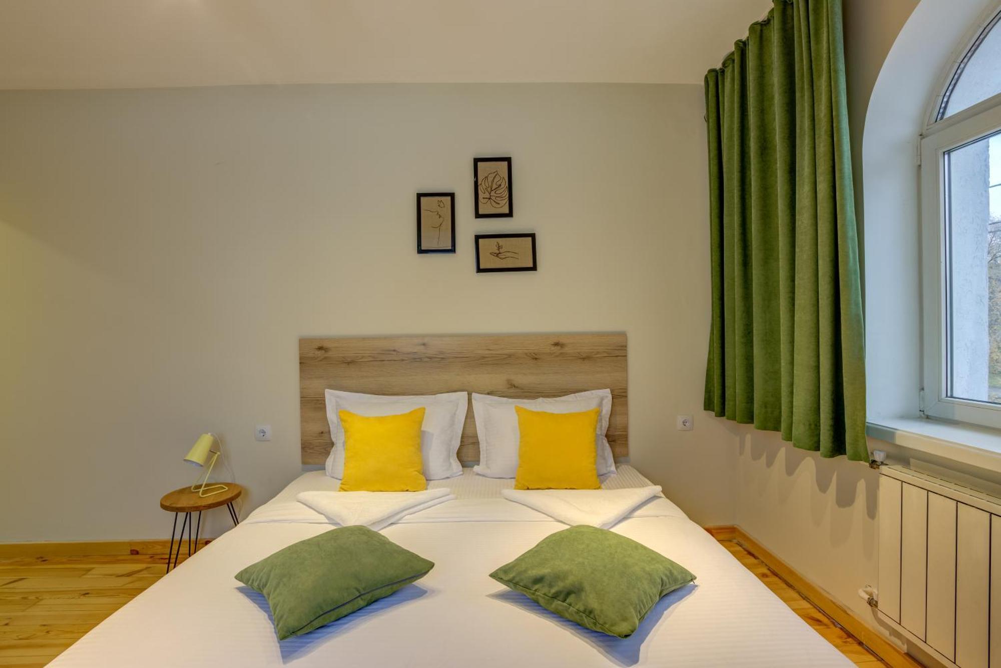 People Guest House Μπισκέκ Εξωτερικό φωτογραφία