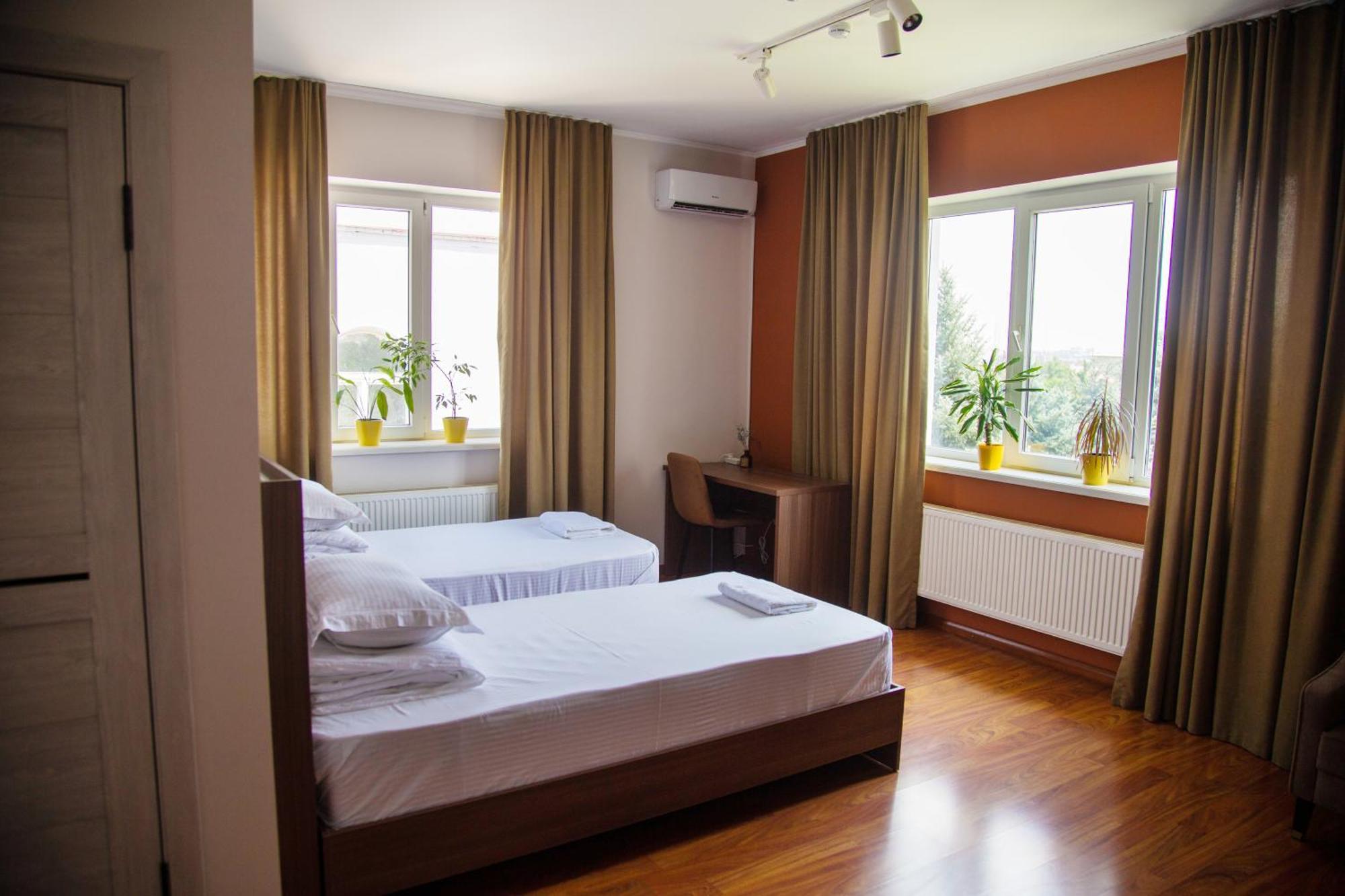 People Guest House Μπισκέκ Εξωτερικό φωτογραφία