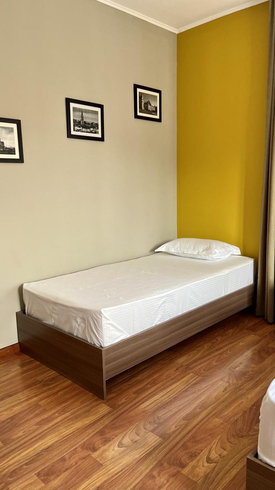 People Guest House Μπισκέκ Εξωτερικό φωτογραφία