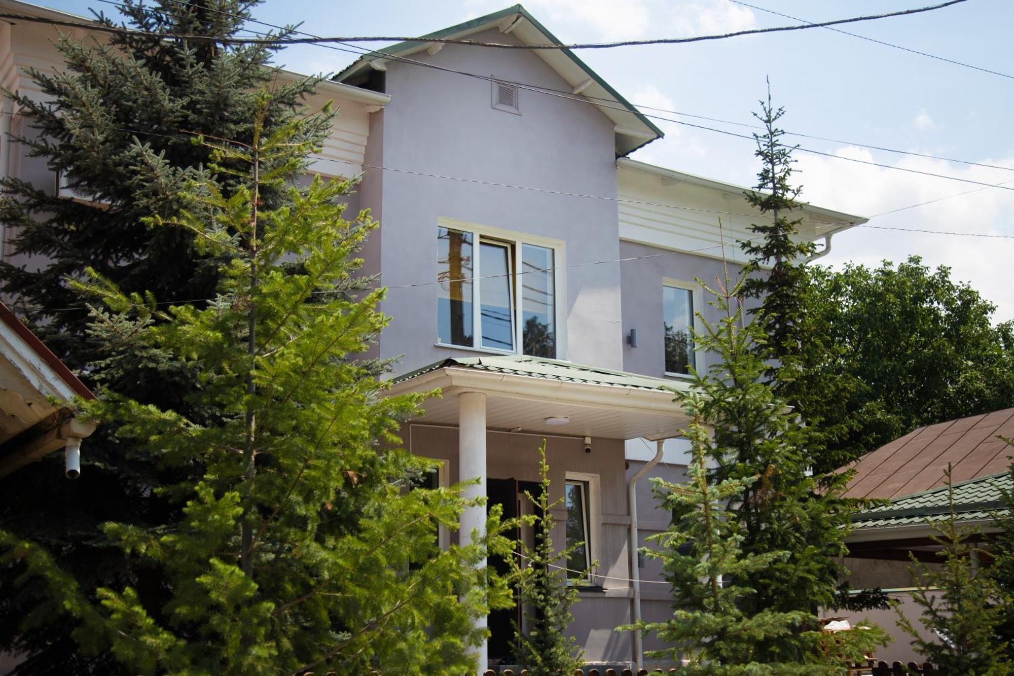 People Guest House Μπισκέκ Εξωτερικό φωτογραφία