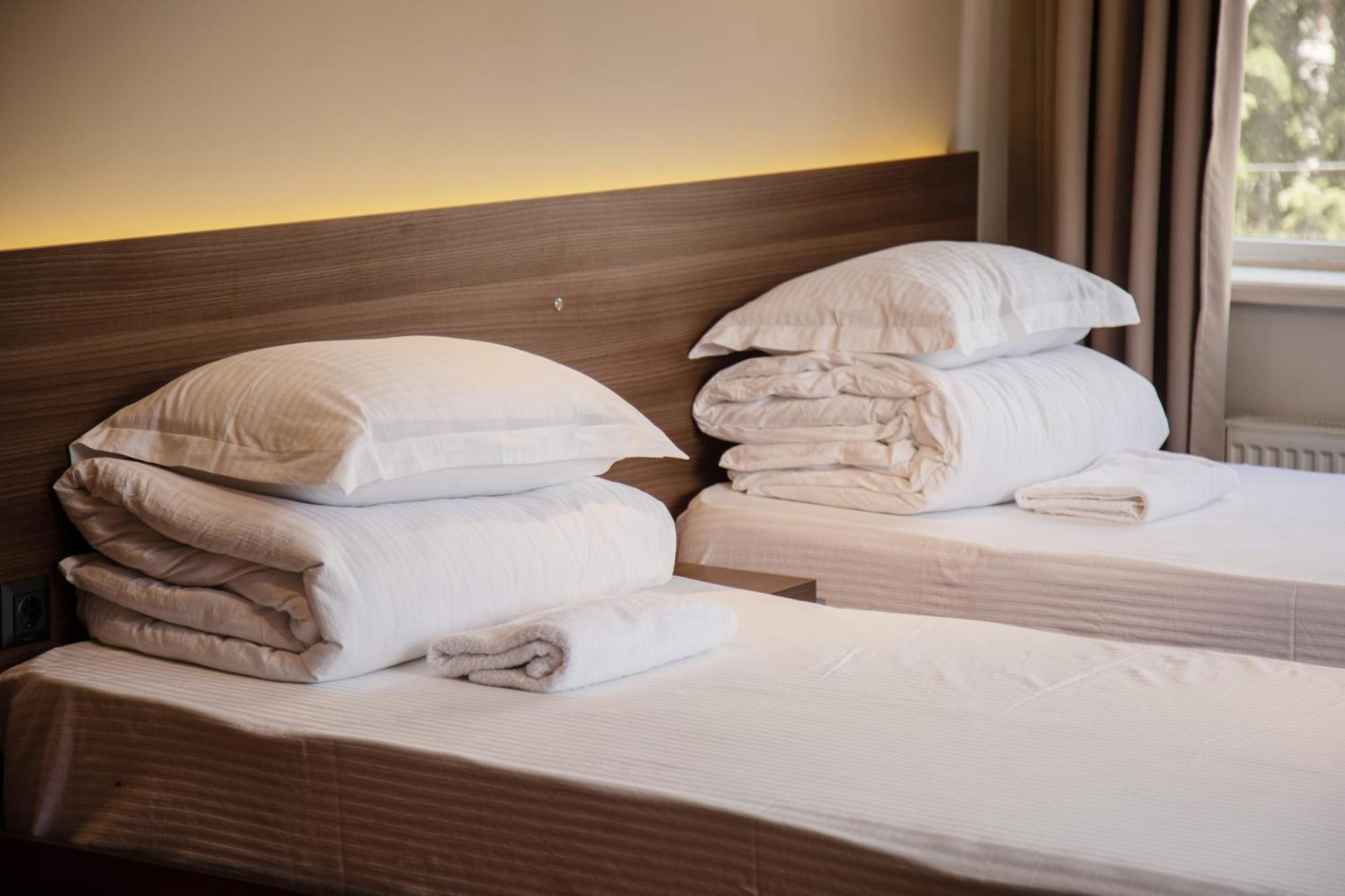 People Guest House Μπισκέκ Εξωτερικό φωτογραφία