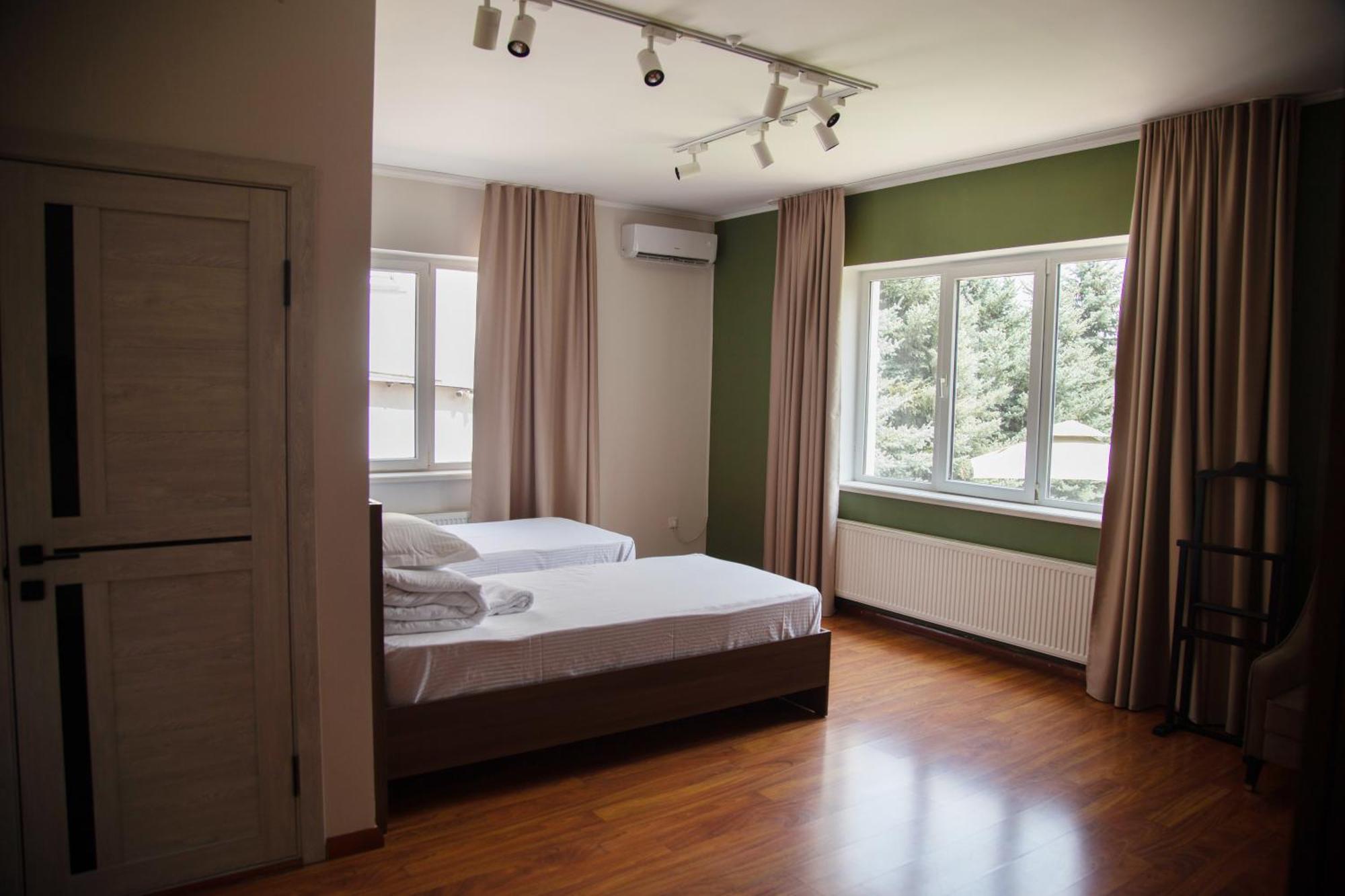 People Guest House Μπισκέκ Εξωτερικό φωτογραφία